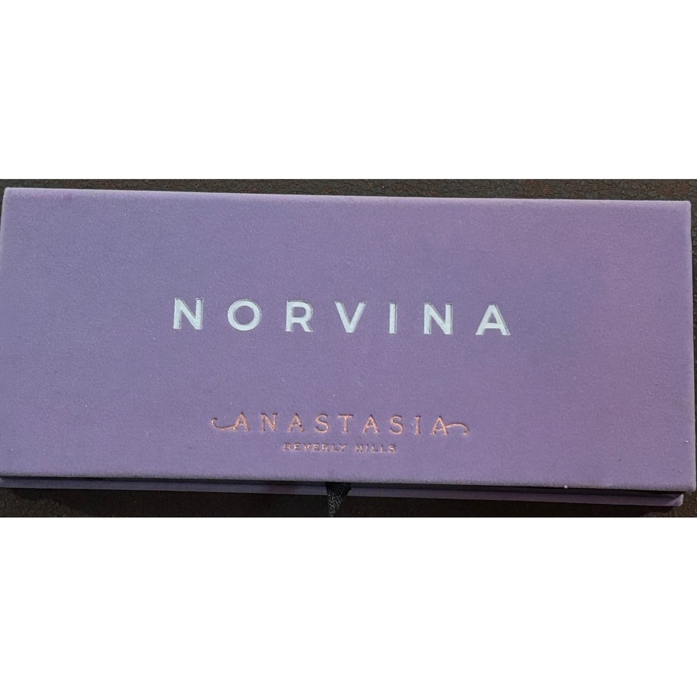Anastasia Beverly Hills Norvina 14 Eye Shadows Palette & brush new w/o box